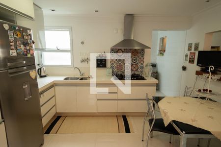 Apartamento à venda com 300m², 4 quartos e 3 vagasCozinha 