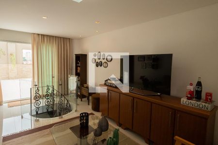 Apartamento à venda com 300m², 4 quartos e 3 vagasSala de Tv - Cobertura 