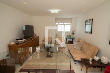 Apartamento à venda com 300m², 4 quartos e 3 vagasSala de Tv - Cobertura 