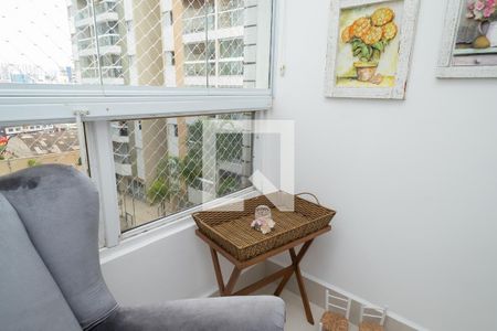 Apartamento à venda com 300m², 4 quartos e 3 vagasQuarto 2 - Sacada 