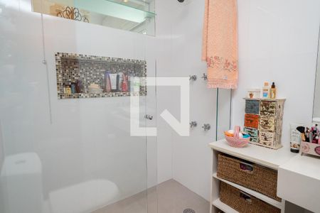 Apartamento à venda com 300m², 4 quartos e 3 vagasBanheiro - Suíte 1