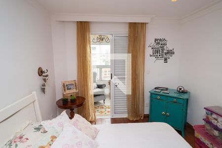 Apartamento à venda com 300m², 4 quartos e 3 vagasQuarto 2