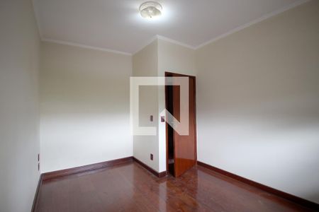 Casa para alugar com 110m², 3 quartos e 2 vagasQuarto 2