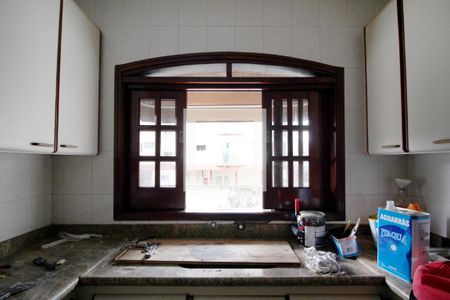 Casa para alugar com 110m², 3 quartos e 2 vagasCozinha