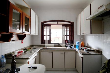 Casa para alugar com 110m², 3 quartos e 2 vagasCozinha