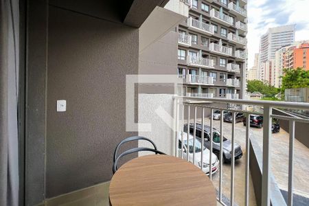 Studio para alugar com 26m², 1 quarto e sem vagaSacada