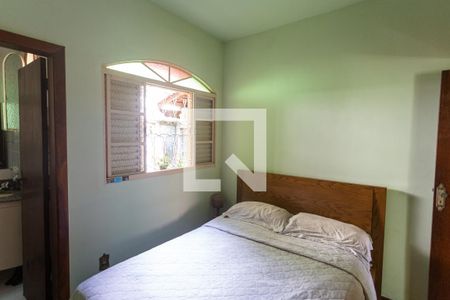Suíte de casa à venda com 3 quartos, 337m² em Renascença, Belo Horizonte