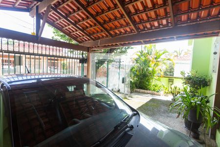 Casa à venda com 337m², 3 quartos e 3 vagasGaragem
