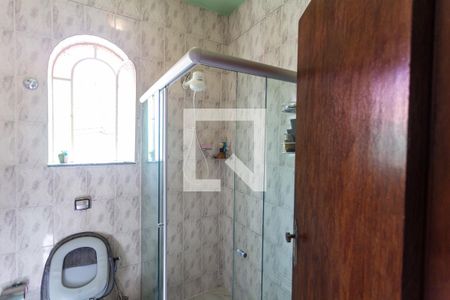 Casa à venda com 337m², 3 quartos e 3 vagasBanheiro Social