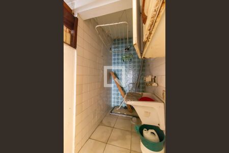 Casa à venda com 150m², 3 quartos e 2 vagasÁrea de Serviço