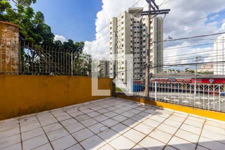Varanda de casa à venda com 3 quartos, 150m² em Vila Polopoli, São Paulo