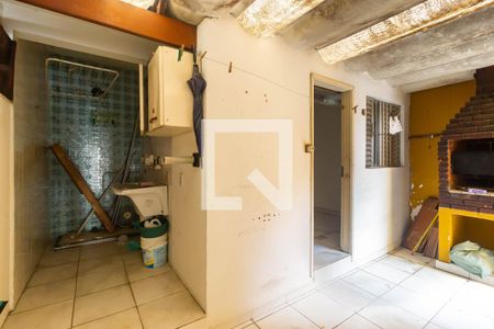 Casa à venda com 150m², 3 quartos e 2 vagasÁrea de Serviço