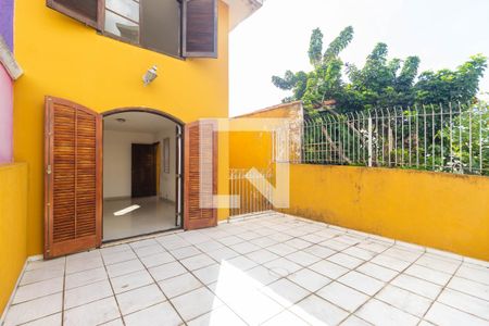 Varanda de casa à venda com 3 quartos, 150m² em Vila Polopoli, São Paulo
