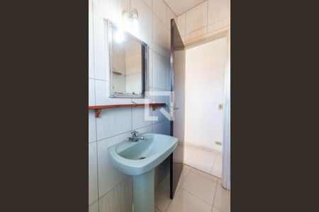 Casa à venda com 150m², 3 quartos e 2 vagasBanheiro da Suíte