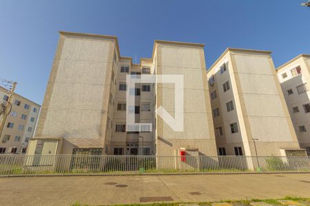 Apartamento para alugar com 42m², 2 quartos e 1 vaga Apartamento para alugar com 42m², 2 quartos e 1 vagaFachada