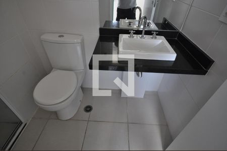 Banheiro de kitnet/studio para alugar com 1 quarto, 26m² em Tucuruvi, São Paulo