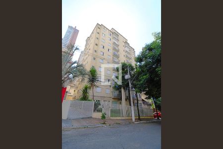 Apartamento à venda com 55m², 2 quartos e 1 vagaFachada e portaria