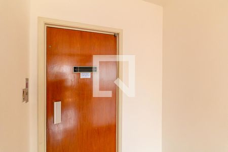 Apartamento para alugar com 215m², 3 quartos e 2 vagas Apartamento para alugar com 215m², 3 quartos e 2 vagasHall de Elevador Privativo