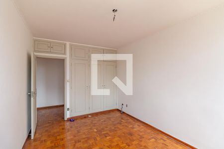 Apartamento para alugar com 215m², 3 quartos e 2 vagas Apartamento para alugar com 215m², 3 quartos e 2 vagasQuarto 3