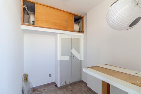 Apartamento para alugar com 215m², 3 quartos e 2 vagas Apartamento para alugar com 215m², 3 quartos e 2 vagasQuarto de Serviço
