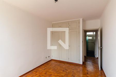 Apartamento para alugar com 215m², 3 quartos e 2 vagas Apartamento para alugar com 215m², 3 quartos e 2 vagasQuarto 1 - Suíte