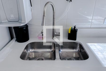 Casa à venda com 177m², 3 quartos e 3 vagasCozinha 