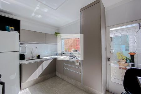 Casa à venda com 177m², 3 quartos e 3 vagasCozinha 