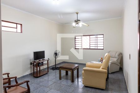 Sala de casa para alugar com 5 quartos, 400m² em Ribeirânia, Ribeirão Preto