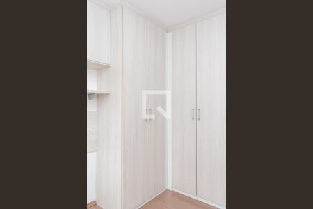 Quarto 2 de apartamento para alugar com 2 quartos, 50m² em Jardim Ansalca, Guarulhos