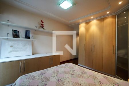 Apartamento à venda com 140m², 4 quartos e 2 vagas Apartamento à venda com 140m², 4 quartos e 2 vagasQuarto Suite