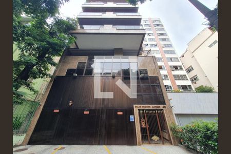 Apartamento à venda com 140m², 4 quartos e 2 vagas Apartamento à venda com 140m², 4 quartos e 2 vagasFachada