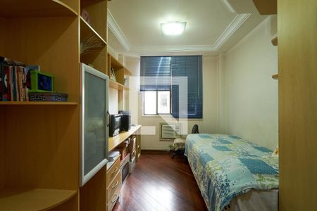 Apartamento à venda com 140m², 4 quartos e 2 vagas Apartamento à venda com 140m², 4 quartos e 2 vagasQuarto 2