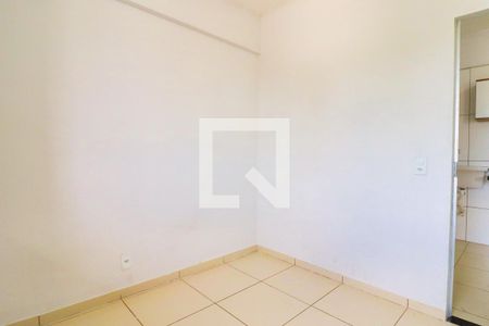 Quarto de apartamento para alugar com 1 quarto, 35m² em Taguatinga Sul (taguatinga), Brasília