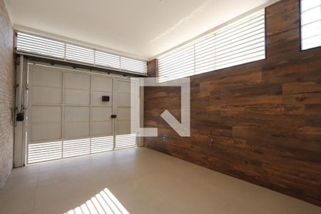 Casa para alugar com 112m², 2 quartos e 1 vagaGaragem
