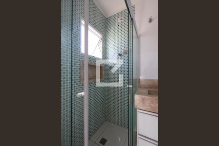 Banheiro da Suíte 1 de casa para alugar com 2 quartos, 112m² em Chácara Mafalda, São Paulo