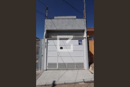 Casa para alugar com 112m², 2 quartos e 1 vagaFachada