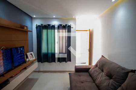 Sala de casa de condomínio à venda com 2 quartos, 77m² em Vila Taquari, São Paulo