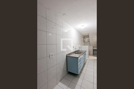 Casa para alugar com 80m², 2 quartos e 2 vagas Casa para alugar com 80m², 2 quartos e 2 vagasCozinha