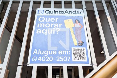 Casa para alugar com 80m², 2 quartos e 2 vagas Casa para alugar com 80m², 2 quartos e 2 vagasFachada