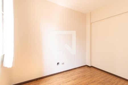 Quarto 1 de apartamento para alugar com 2 quartos, 80m² em Alto da Rua Xv, Curitiba