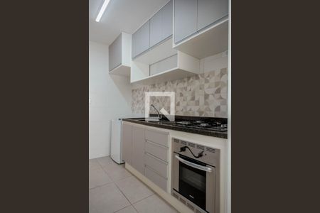 Apartamento para alugar com 64m², 2 quartos e 1 vagaCozinha