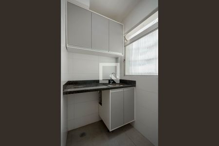 Apartamento para alugar com 64m², 2 quartos e 1 vagaArea de Serviços