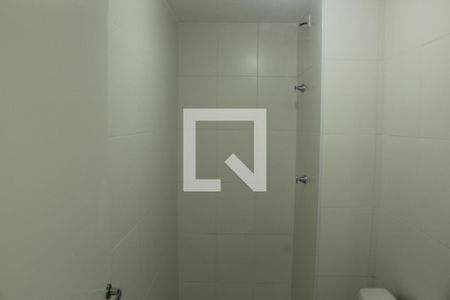 Banheiro de apartamento à venda com 2 quartos, 34m² em Jardim Taquaral, São Paulo
