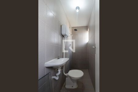 Apartamento para alugar com 160m², 3 quartos e 2 vagas Apartamento para alugar com 160m², 3 quartos e 2 vagasBanheiro de Serviço