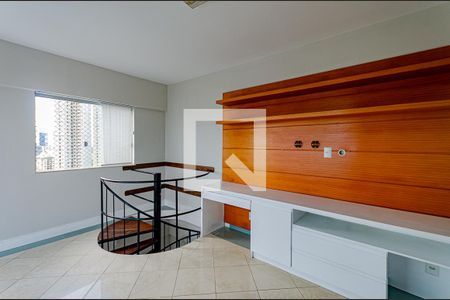 Apartamento para alugar com 160m², 3 quartos e 2 vagas Apartamento para alugar com 160m², 3 quartos e 2 vagasSala 2