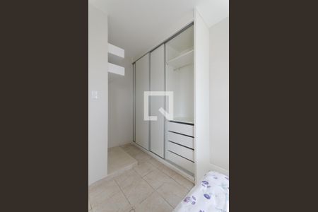 Apartamento para alugar com 160m², 3 quartos e 2 vagas Apartamento para alugar com 160m², 3 quartos e 2 vagasQuarto 3 - Armários
