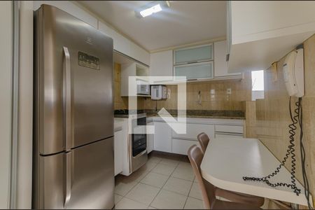 Apartamento para alugar com 160m², 3 quartos e 2 vagas Apartamento para alugar com 160m², 3 quartos e 2 vagasCozinha