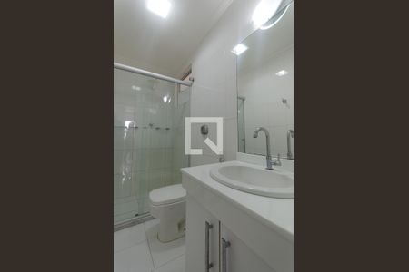 Apartamento para alugar com 160m², 3 quartos e 2 vagas Apartamento para alugar com 160m², 3 quartos e 2 vagasBanheiro Corredor