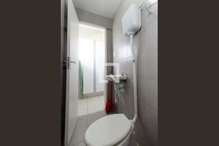 Apartamento para alugar com 160m², 3 quartos e 2 vagas Apartamento para alugar com 160m², 3 quartos e 2 vagasBanheiro de Serviço
