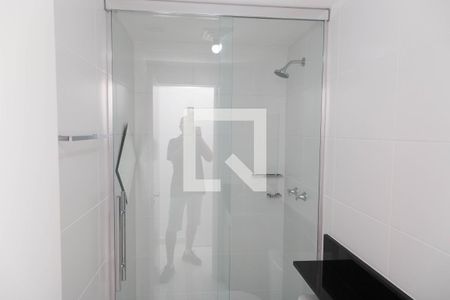 Apartamento à venda com 55m², 2 quartos e 1 vaga Apartamento à venda com 55m², 2 quartos e 1 vagaBanheiro da Suite